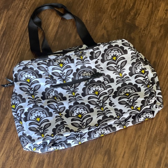 Vera Bradley Handbags - Vera Bradley Duffle Bag